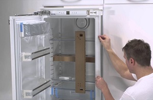 Установка встраиваемого холодильника в Подольске
